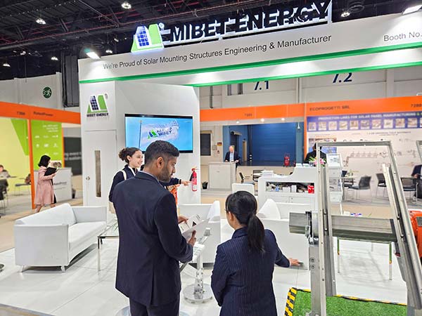 邁貝特支架閃耀中東地標能源展